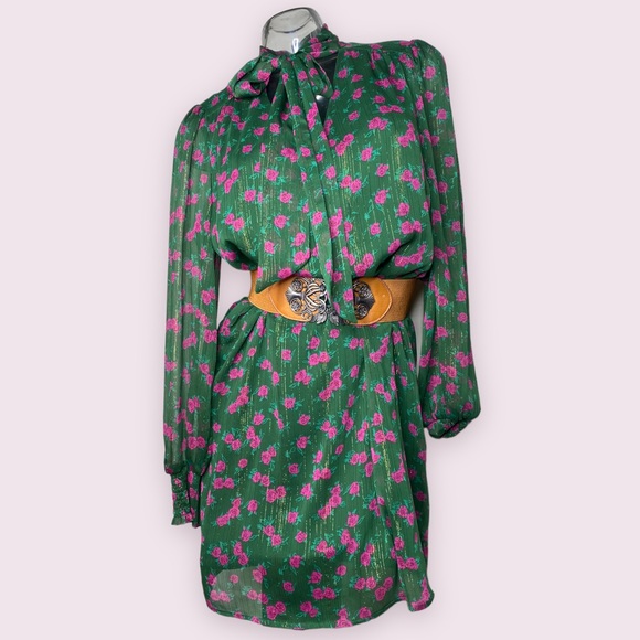 ModCloth Rose Print 70’s retro dress - Picture 2 of 9